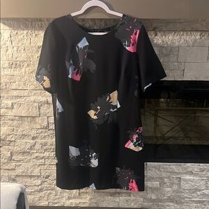 Ellen Tracy size 14Petite Black Floral Print Party dress